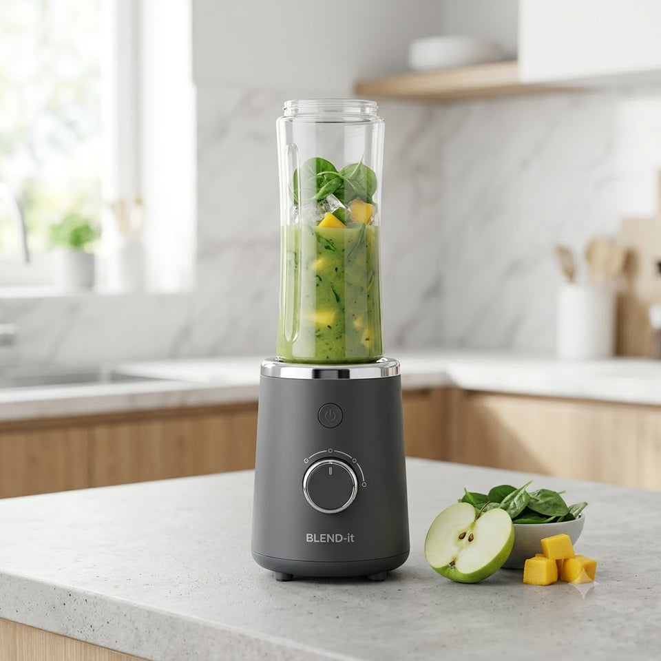 Compact Mini Blender – Portable Personal Blender